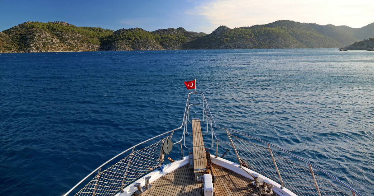 3 Popular Blue Cruise Routes For Your Holiday