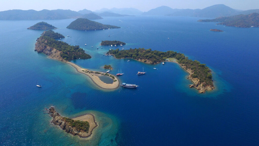 Yacht charter in Göcek